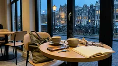 Psychologie: 10 simpele zinnen die een eerste kennismaking direct warmer maken