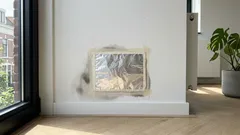 Vochtplek op de muur? Met een stukje aluminiumfolie zie je binnen 48 uur wat er speelt
